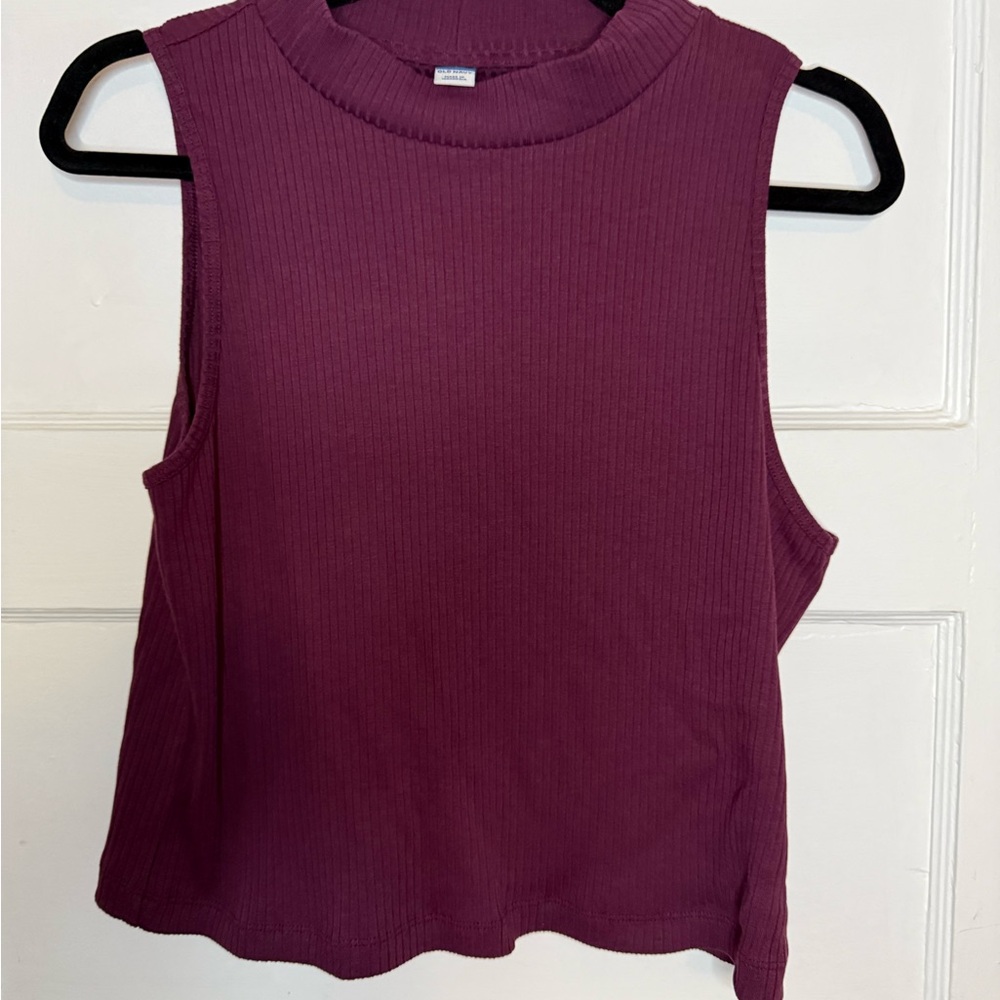Old Navy Sleeveless Ribbed Maroon Top